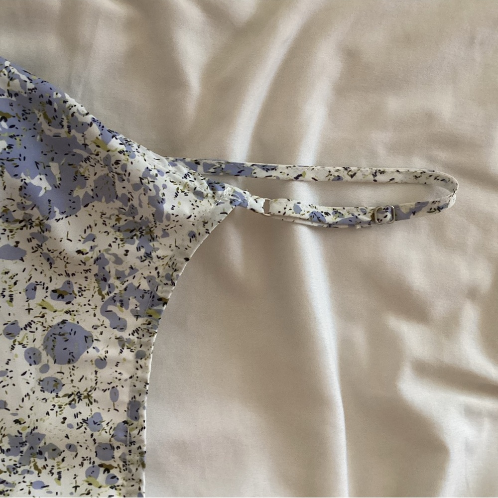 Tank top flower pattern top - Picture 4 of 5
